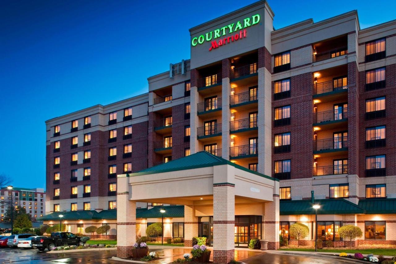 Courtyard By Marriott Bloomington Mall Of America Exterior photo