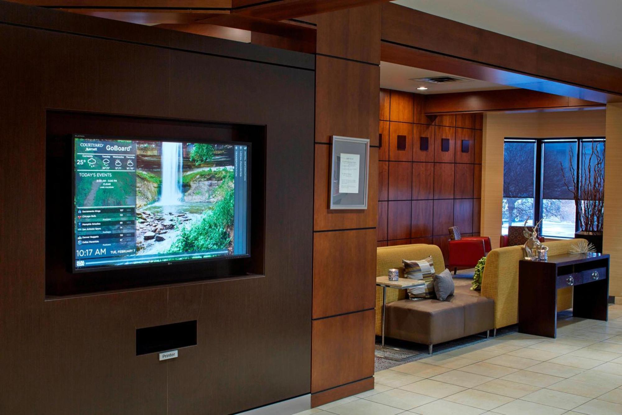 Courtyard By Marriott Bloomington Mall Of America Exterior photo